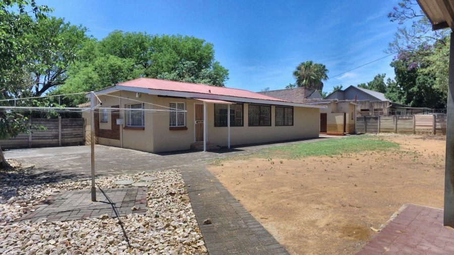 3 Bedroom Property for Sale in Bodorp North West